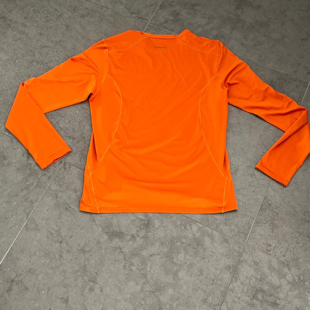 Patagonia  Orange Performance Top - Picture 5 of 6